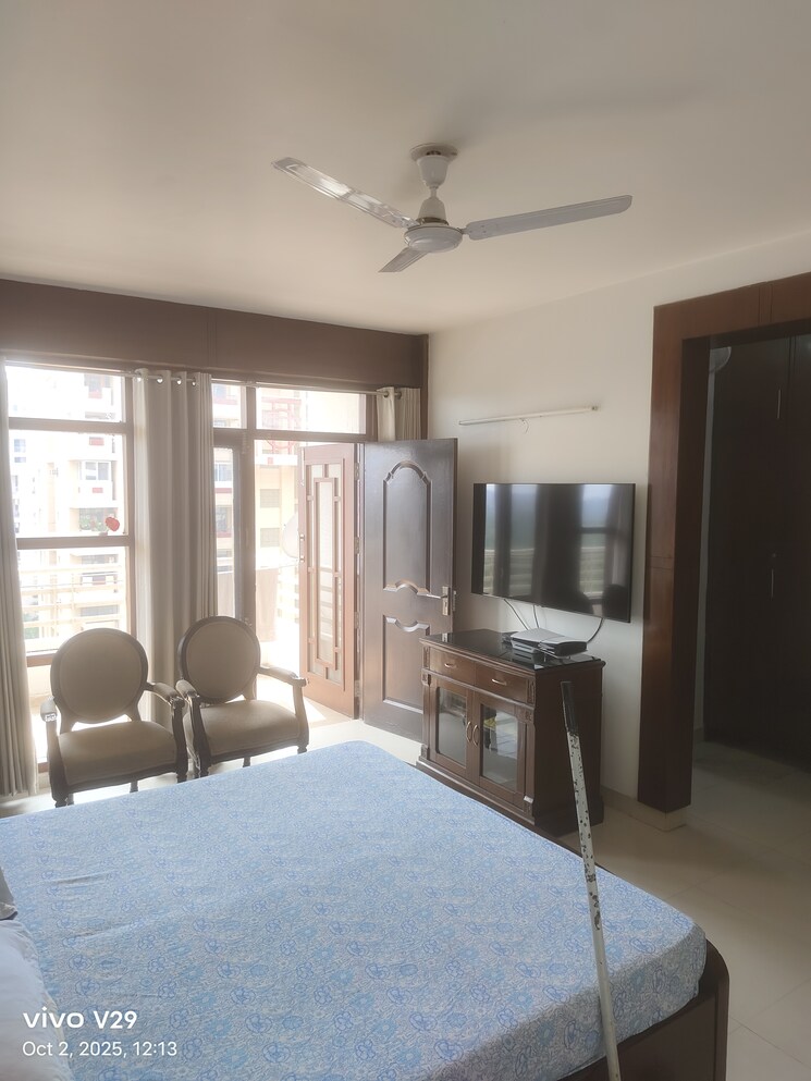 Living Room, aviation-heights 4 Bedroom 3250 Sq.Ft. Apartment In Sector 52 Gurgaon 9624732