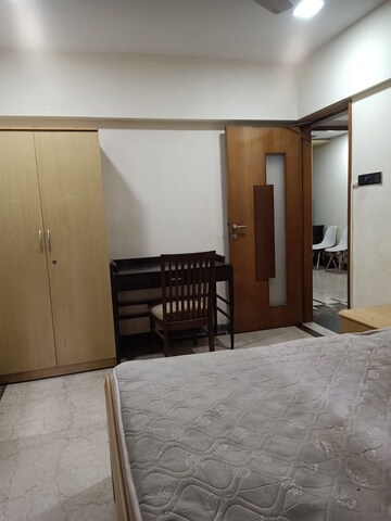 Room in 3 BHK Apartment at Kalpataru Sparkle, Bandra East – for Rent