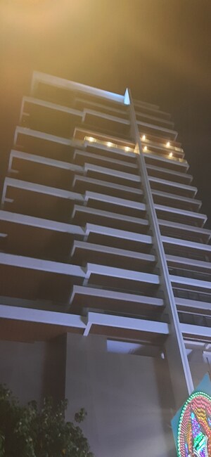 3 BHK Apartment For Sale in Bandra West