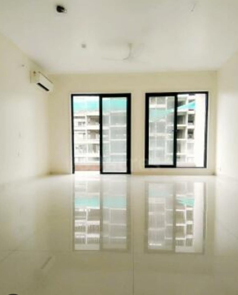 Room, wadgaon sheri 3.5 Bedroom 2020 Sq.Ft. Apartment In Wadgaon Sheri Pune 9624738