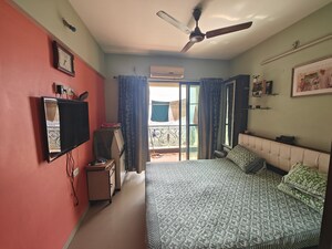 Bedroom in 3 BHK Apartment at Tharwani Rosewood Heights, Kharghar Sector 10 – for Rent