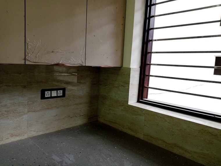 Kitchen, puri-kohinoor 3 Bedroom 155 Sq.Yd. Builder Floor In Sector 89 Faridabad 9599414