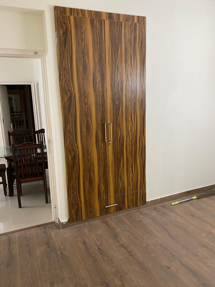 Room, umang-monsoon-breeze-phase-i 2 Bedroom 1239 Sq.Ft. Apartment In Sector 78 Gurgaon 9624787