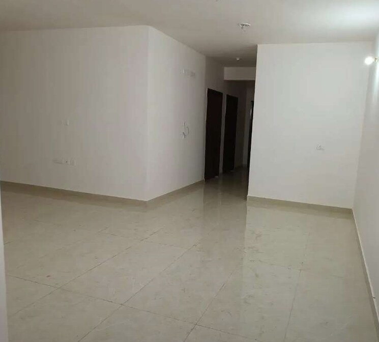 Room, gomti nagar 3 Bedroom 2000 Sq.Ft. Apartment In Gomti Nagar Lucknow 9624822