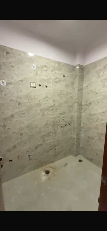 Bathroom in 3 BHK Builder Floor at Vasundhara Sector 3 – for Sale