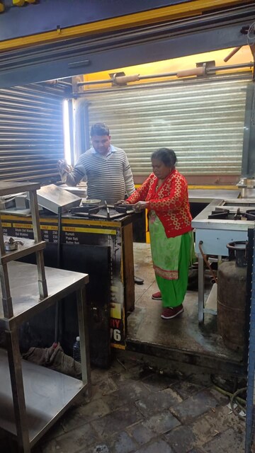  Shop For Rent in Gaur City-2, Gaur City 2