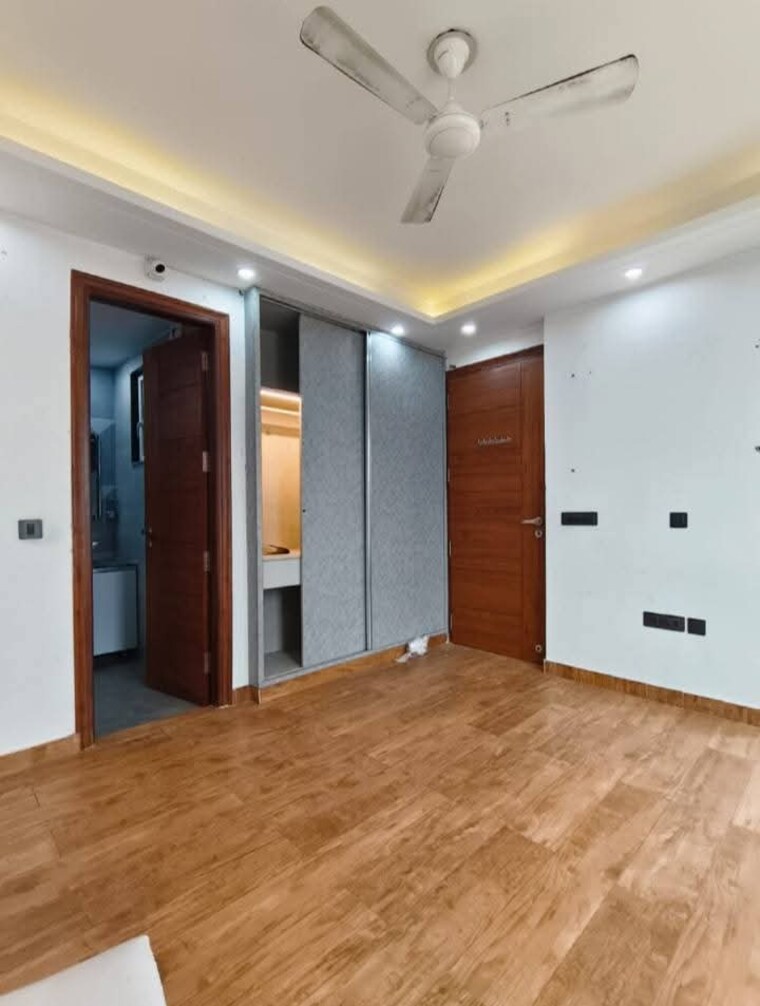 Room, saket 2 Bedroom 1250 Sq.Ft. Builder Floor In Saket Delhi 9624848