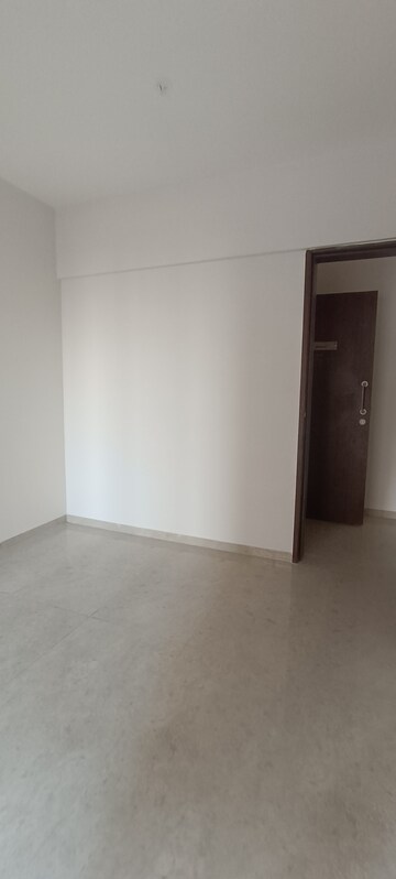 Room in 2.5 BHK Apartment at Vilas Javdekar Yashwin Enchante, Kharadi – for Rent