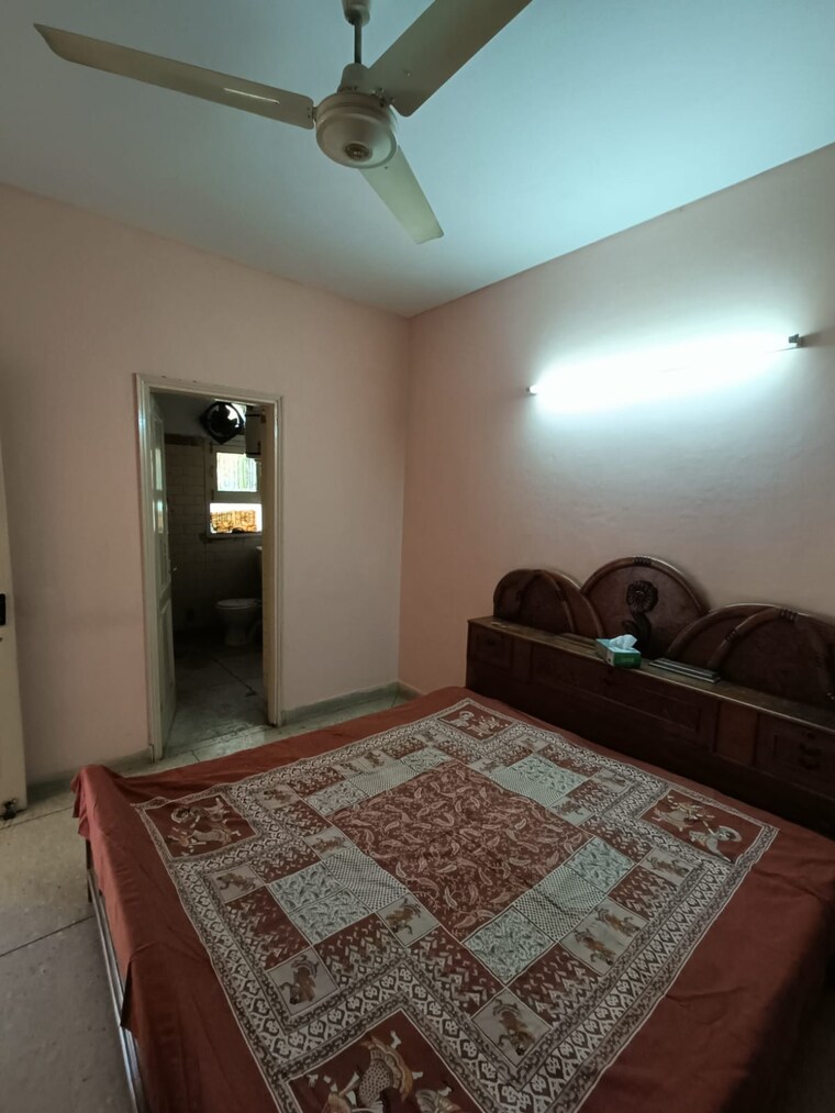 Bedroom, saket 1 Bedroom 450 Sq.Ft. Builder Floor In Saket Delhi 9624845