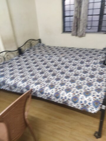 Bedroom in 2 BHK Apartment at Bhawani Park, Aundh – for Rent