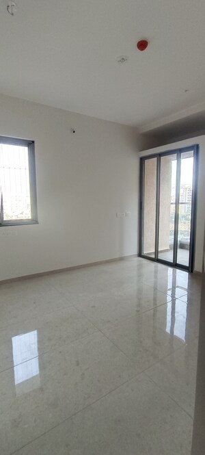 Room in 2 BHK Apartment at Vilas Javdekar Yashwin Enchante, Kharadi – for Rent