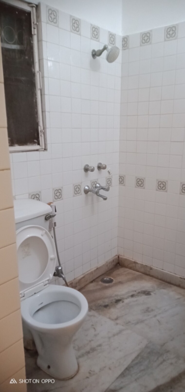 Bathroom, dda-rosewood-apartments 3.5 Bedroom 1800 Sq.Ft. Apartment In Vasant Kunj Delhi 9624917