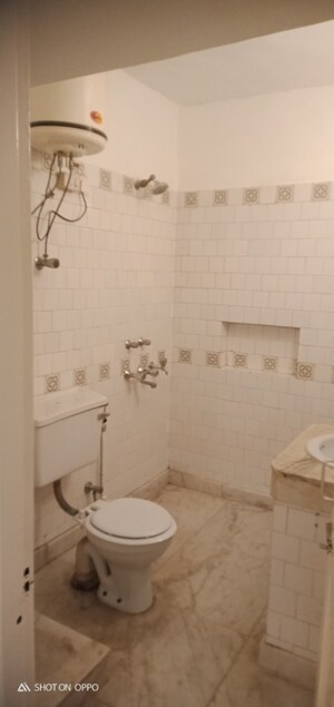 Bathroom in 3.5 BHK Apartment at DDA Rosewood Apartments, Vasant Kunj – for Rent