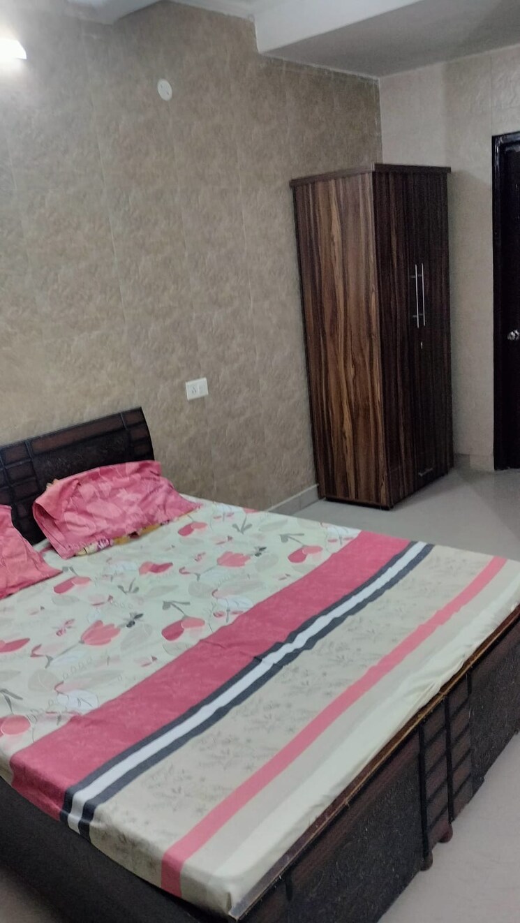 Bedroom, surya-towers-zirakpur 2 Bedroom 1250 Sq.Ft. Apartment In Lohgarh Zirakpur 9624867