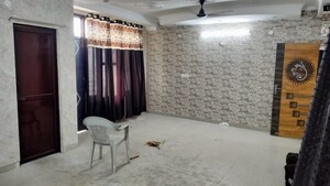 Room in 2 BHK Apartment at Surya Towers Zirakpur, Lohgarh – for Rent