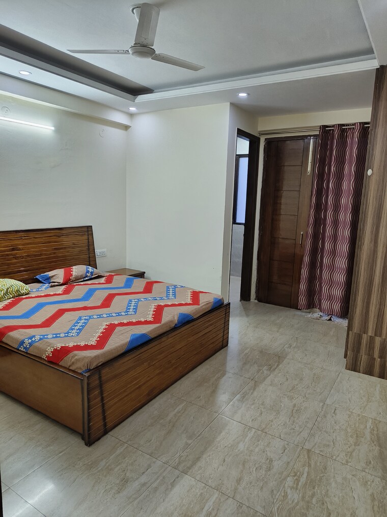 Bedroom, vipul-world-floors 3 Bedroom 1850 Sq.Ft. Builder Floor In Sector 48 Gurgaon 9624902