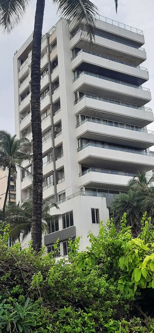 4 BHK Apartment For Sale in Bandra West