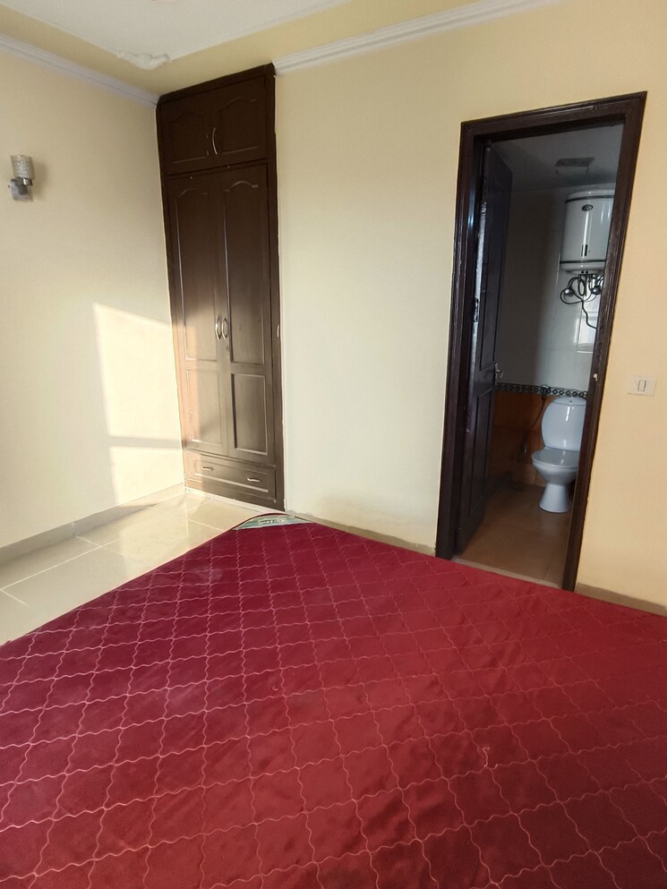 Room, eros-wembley-estate 2 Bedroom 1100 Sq.Ft. Apartment In Sector 50 Gurgaon 9624961