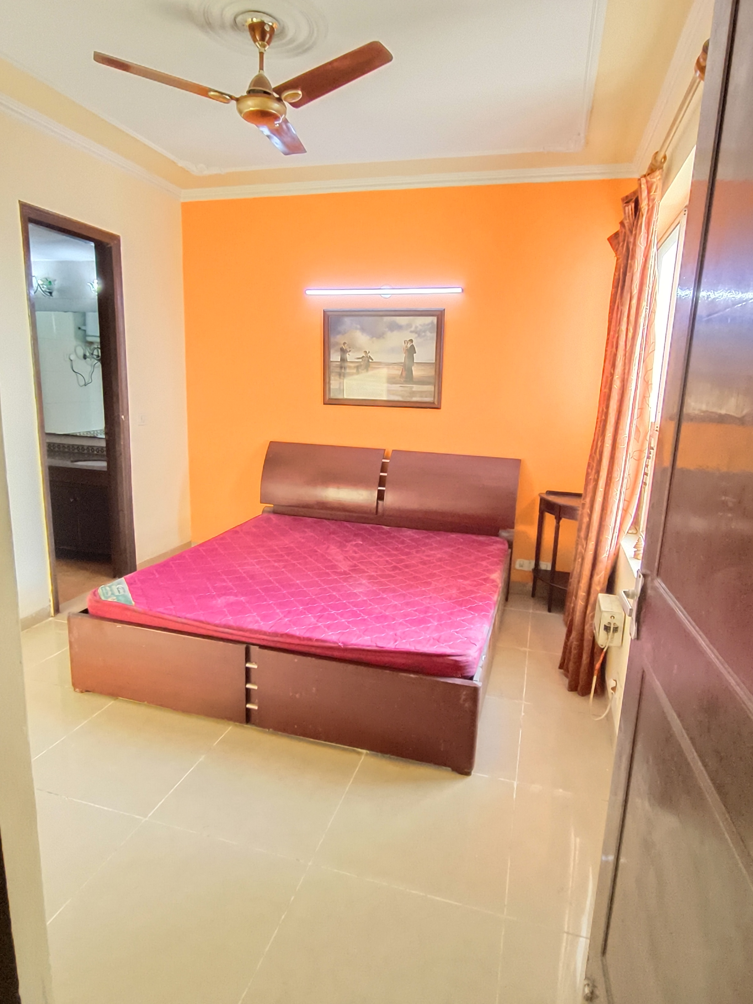2 BHK Apartment For Rent in Eros Wembley Estate