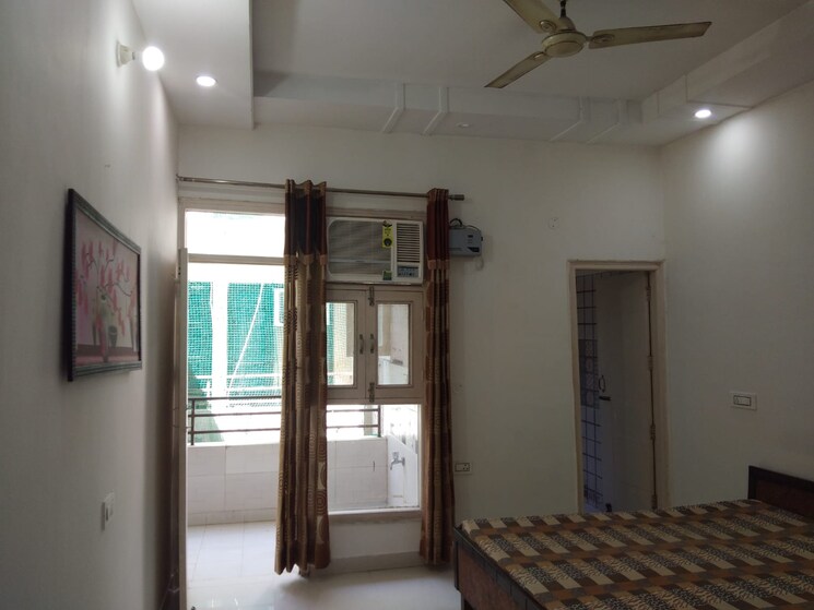 Room, motiaz-royal-citi 2 Bedroom 900 Sq.Ft. Apartment In Ambala Highway Zirakpur 9624912