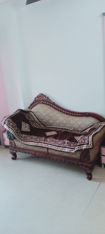 Room in 1 BHK Apartment at Poonam Darshan, Andheri East – for Rent