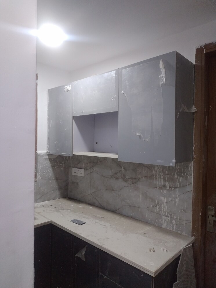 Kitchen, govindpuri 2 Bedroom 70 Sq.Yd. Builder Floor In Govindpuri Delhi 9624980
