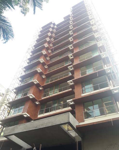 3 BHK + Servant Room Apartment For Sale in Brand Newbuilding