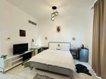 Bedroom in 2 BHK Apartment at Gaur City 2 - 14th Avenue, Sector 16c Greater Noida – for Rent