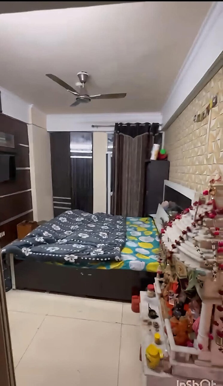 Bedroom, gaur-city-2-14th-avenue 2 Bedroom 985 Sq.Ft. Apartment In Sector 16c Greater Noida Greater Noida 9625000