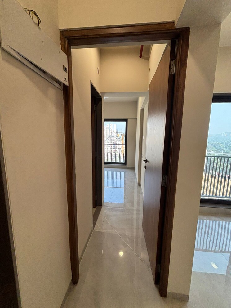 undefined, radhika-chs-goregaon 1 Bedroom 550 Sq.Ft. Apartment In Goregaon East Mumbai 9625008