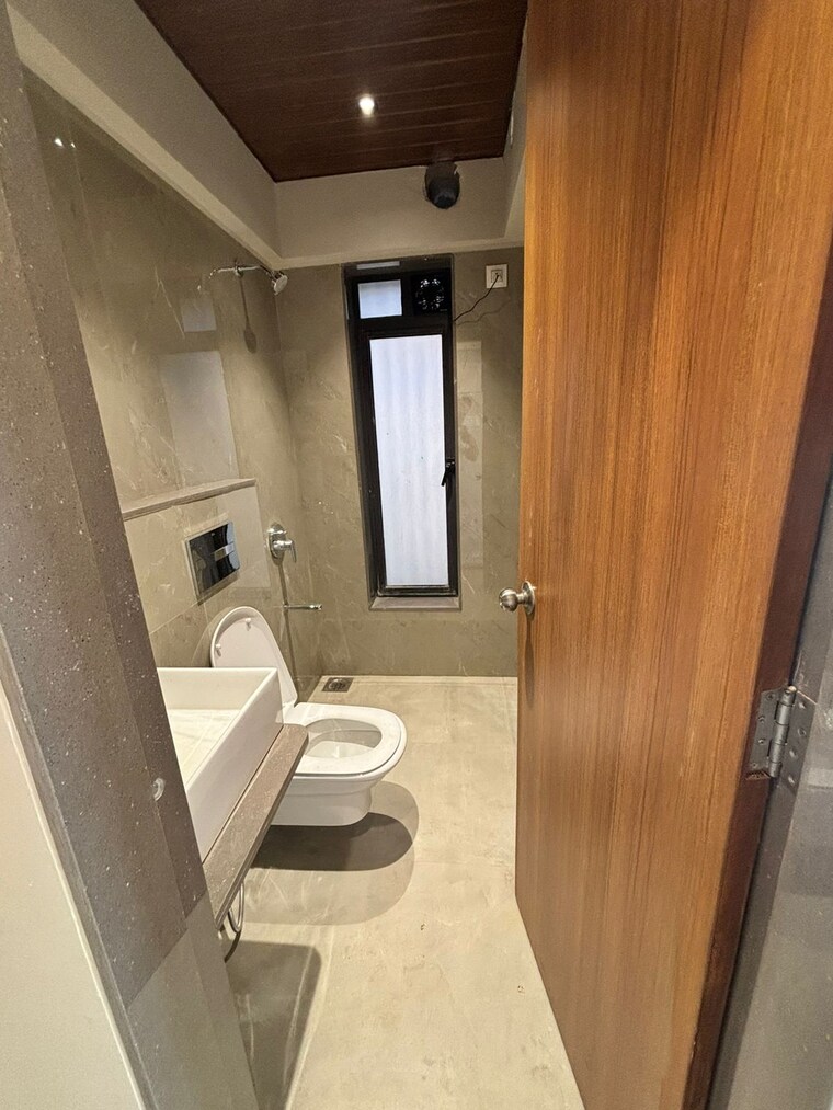 Bathroom, radhika-chs-goregaon 1 Bedroom 550 Sq.Ft. Apartment In Goregaon East Mumbai 9625008