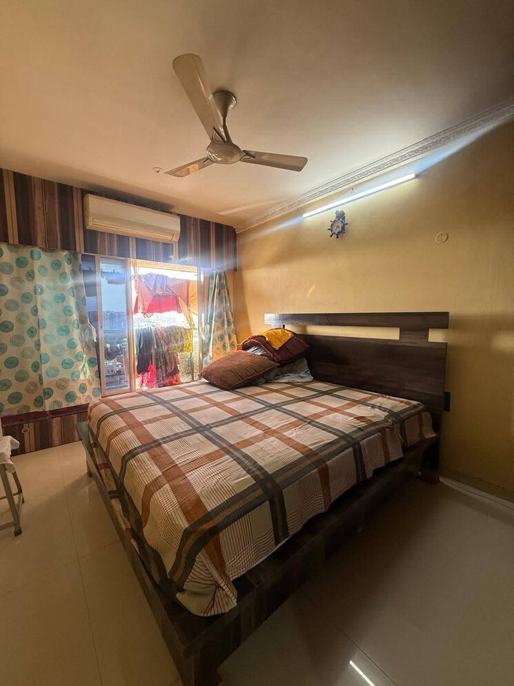 Bedroom, azad nagar 3 Bedroom 989 Sq.Ft. Apartment In Azad Nagar Mumbai 9625011