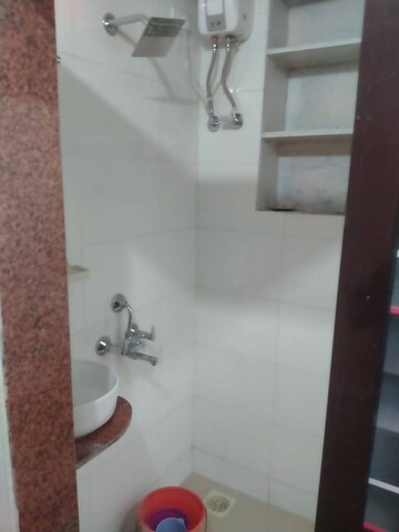 Attached Bathroom in 1 RK Apartment at Andheri West – for Rent