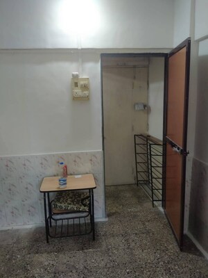 Room in 1 RK Apartment at Andheri West – for Rent