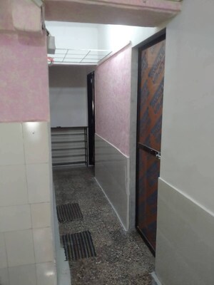  1 RK Apartment at Andheri West – for Rent