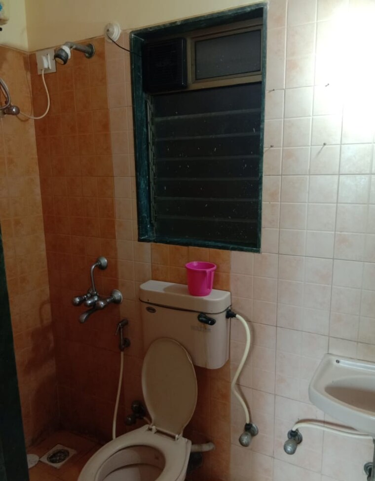 Bathroom, acme-complex-2a 1 Bedroom 603 Sq.Ft. Apartment In Goregaon West Mumbai 9625010