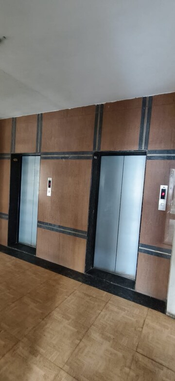 Lift in 2 BHK Apartment at Wadgaon Sheri – for Rent