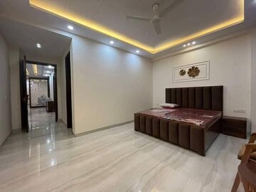 Bedroom in 1 BHK Builder Floor at Saket – for Rent
