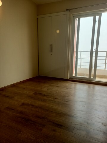Room in 3 BHK Apartment at 3C Lotus Panache, Sector 110 – for Rent