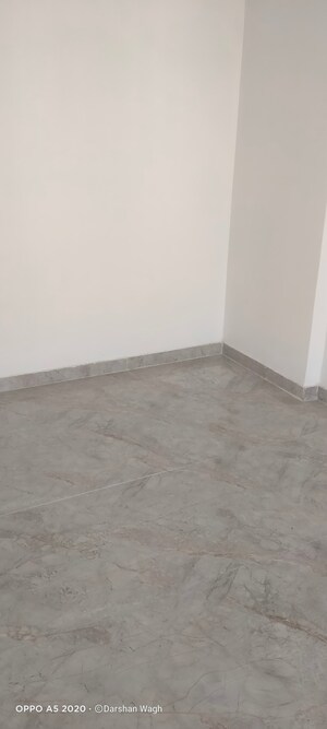 Room in 2 BHK Apartment at Shivmangal Apartment, Mulund East – for Sale