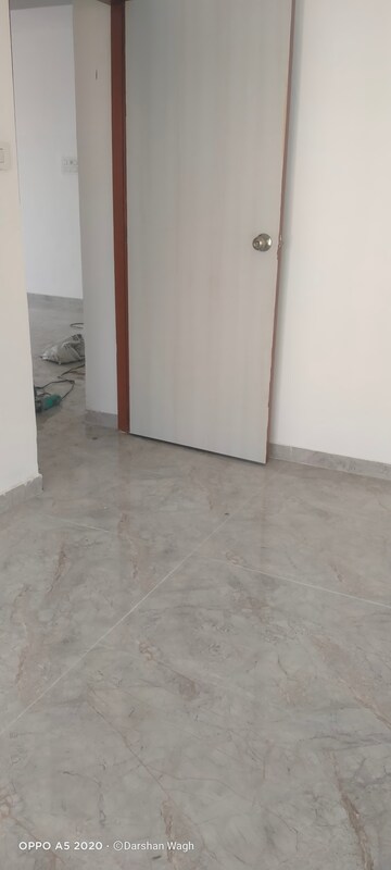 Room in 2 BHK Apartment at Shivmangal Apartment, Mulund East – for Sale