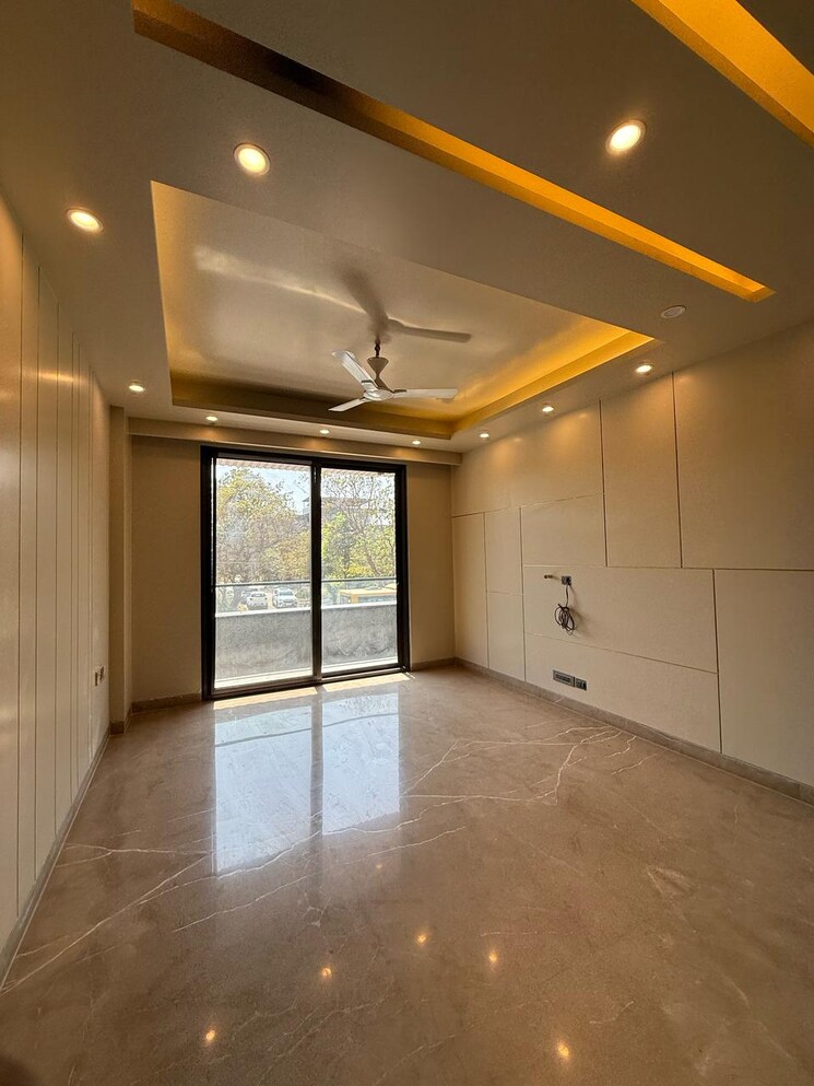 Room, unitech-south-city-1 3 Bedroom 180 Sq.Yd. Builder Floor In South City 1 Gurgaon 9625045