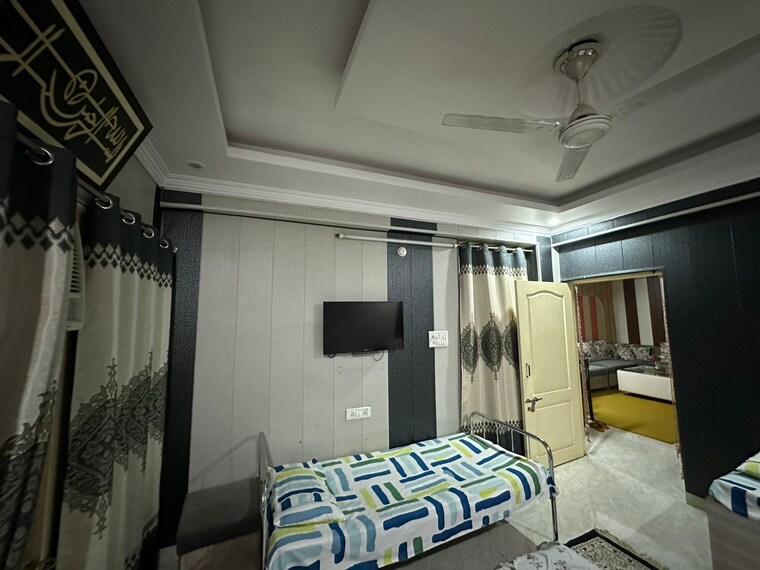 Bedroom, hazratganj 2 Bedroom 1200 Sq.Ft. Apartment In Hazratganj Lucknow 9625057