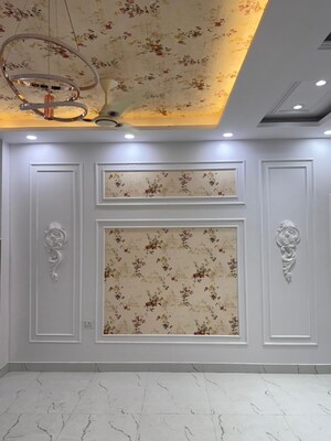 Room in 3 BHK Builder Floor at Vipin Garden – for Sale