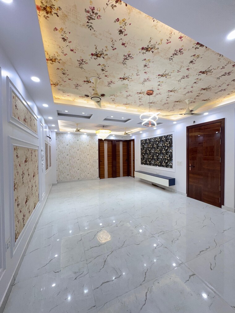 Room, vipin garden 3 Bedroom 130 Sq.Yd. Builder Floor In Vipin Garden Delhi 9625070