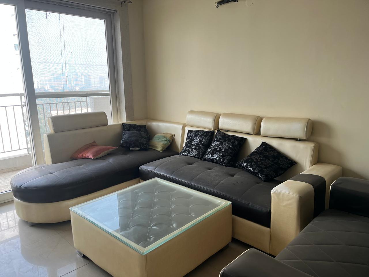 3.5 BHK + Servant Room Apartment For Rent in CHD Avenue 71