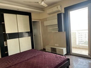 Master Bedroom in 3.5 BHK Apartment at CHD Avenue 71, Sector 71 – for Rent