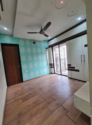 1 BHK Apartment For Rent in Lodha Lakeshore Greens, Dombivli East