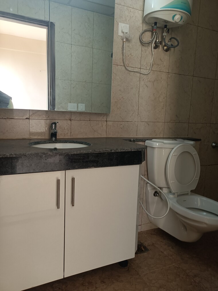 Bathroom, lotus-panache 3 Bedroom 1721 Sq.Ft. Apartment In Sector 110 Noida 9625078