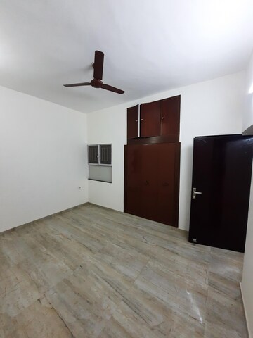 Room in 3 BHK Builder Floor at East Of Kailash – for Rent